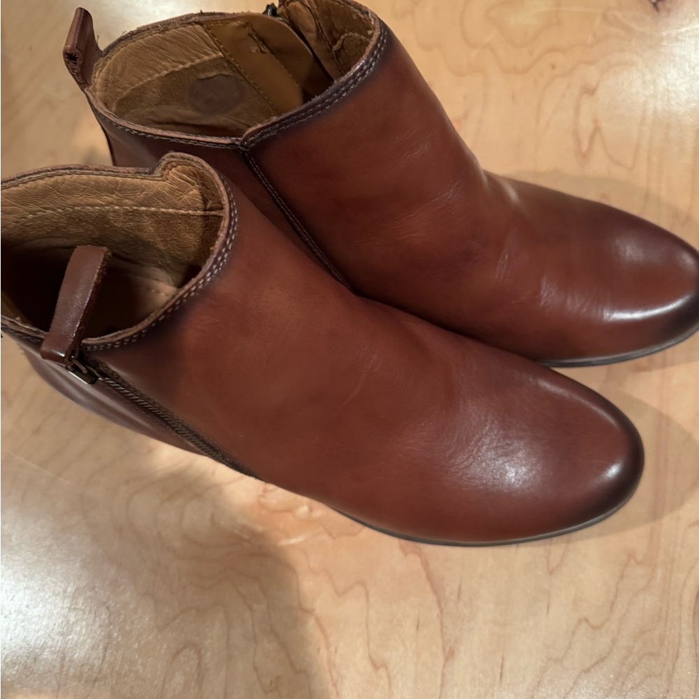 Pikolinos short boots size 41